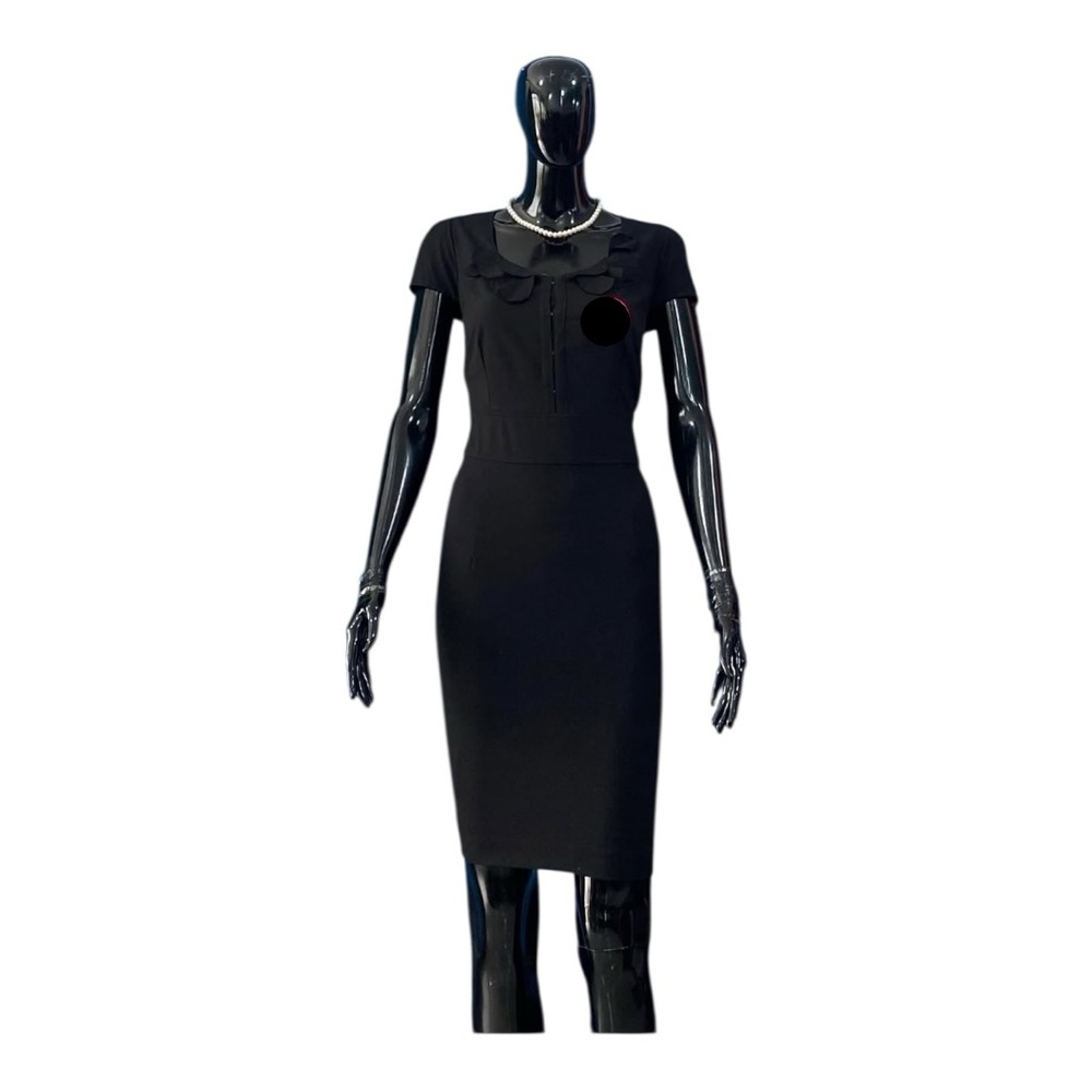 Elle LBD  Elegant Black Dress with size 2
